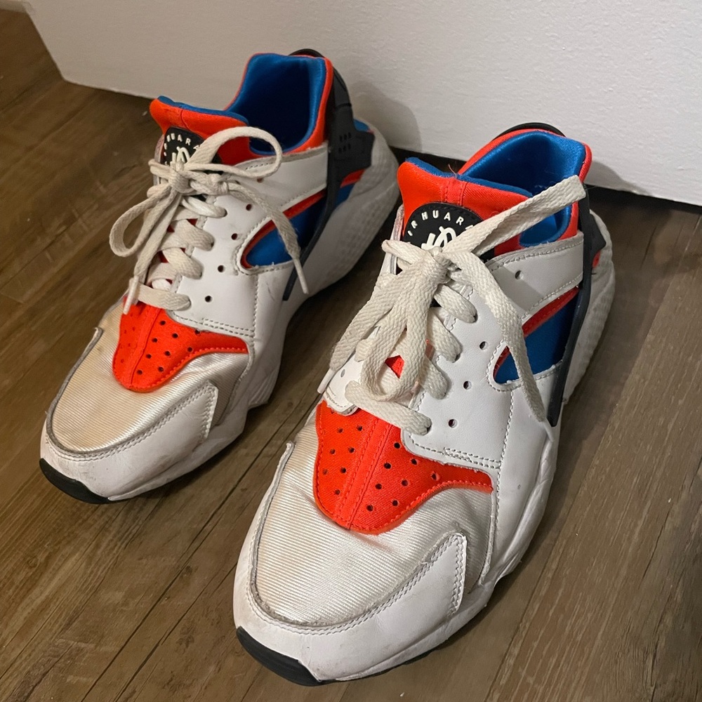 Nike Women’s Air Huarache size 10 - Picture 3 of 9